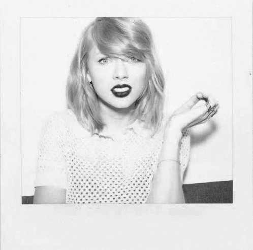 Taylor Swift Rolling Stone Photos GIFs | Tenor