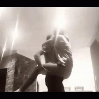 Featured image of post Tenor Romantic Gif / Share the best gifs now >>>.
