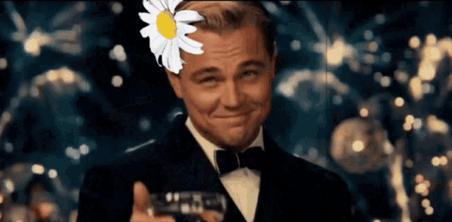 The Great Gatsby Leonardo Di Caprio Gif Thegreatgatsby Leonardodicaprio Cheers Discover Share Gifs