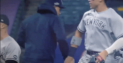 New York Yankees GIF - NewYorkYankees - Discover & Share GIFs