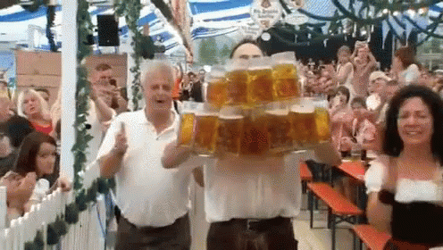 27 Mugs Of Beer! GIF - Beer German HappyHour - Descubre & Comparte GIFs