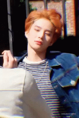 Nct Jungwoo GIF - Nct Jungwoo Hot - Discover & Share GIFs