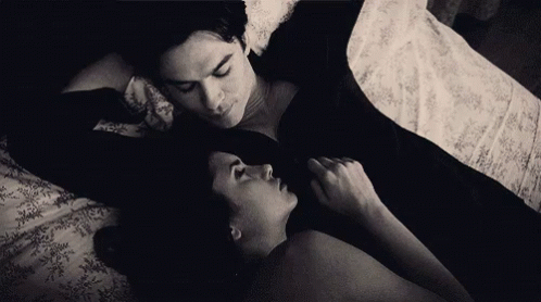 Hug Vampire Diaries Gif Hug Vampirediaries Thevapirediaries