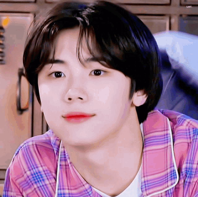 ahn seongmin cravity gif ahnseongmin seongmin cravity discover ahn seongmin cravity gif ahnseongmin seongmin cravity discover