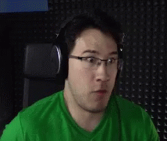 jump scare gif jump scare game discover share gifs