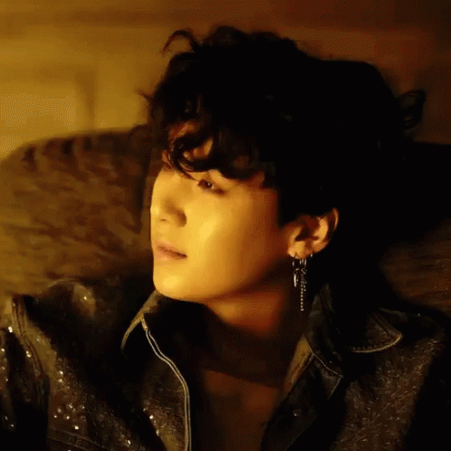 Fake Love Yoongi Gif Fakelove Yoongi Bulterone Discover Share Gifs