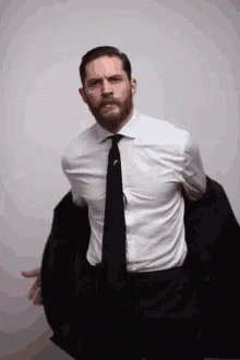 https://media1.tenor.com/images/1dc4610d0860366388b4868b6cc05af9/tenor.gif?itemid=9711442