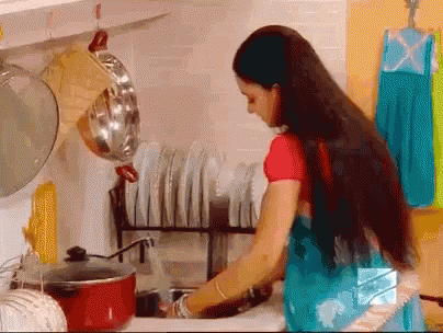 Gopi Bahu GIF - Gopi Bahu Laptop - Discover & Share GIFs