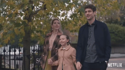 Walking Katherine Ryan GIF - Walking KatherineRyan Olive - Discover & Share GIFs