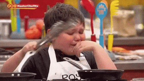 Crying Kid GIF - Crying Kid Cooking - Discover & Share GIFs