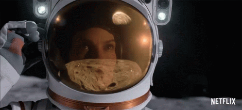 Stare Emma Green GIF - Stare EmmaGreen HilarySwank - Discover & Share GIFs