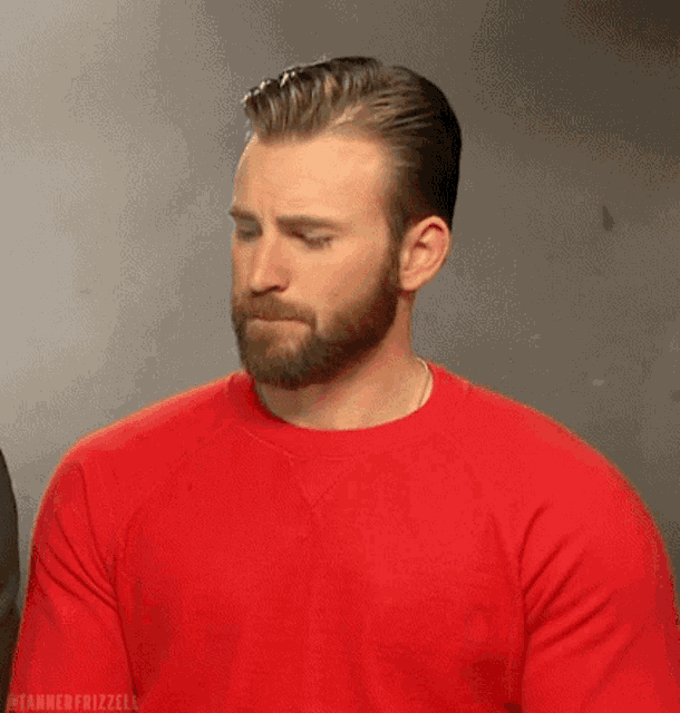 Chris Evans Laughing Out Loud GIF - ChrisEvans LaughingOutLoud Lolol - Discover &amp; Share GIFs