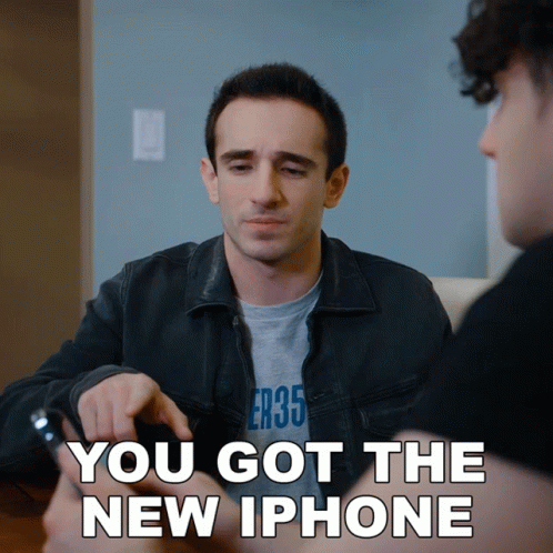 You Got The New Iphone Anthony Mennella GIF - YouGotTheNewIphone AnthonyMennella Culter35 GIFs