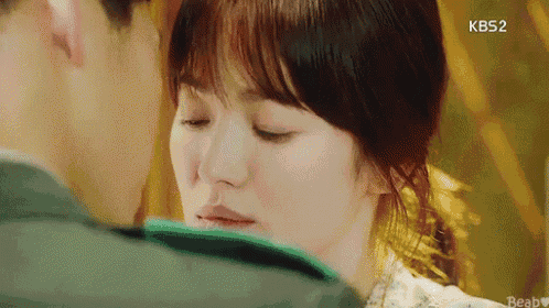 Descendants Of The Sun Gif Descendantsofthesun Yoosijin Korean