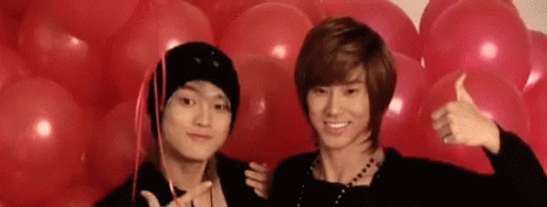Yunjae Jaejoong Gif Yunjae Jaejoong Yunho Discover Share Gifs