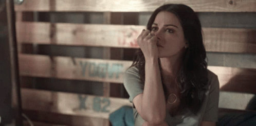 Oscuro Deseo Alma Solares GIF - OscuroDeseo AlmaSolares MaitePerroni - Discover & Share GIFs