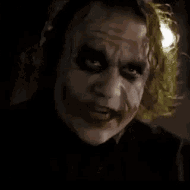 Joker Hit Me Gifs Tenor