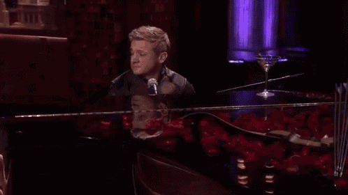 hawkeye gif hawkeye jeremyrenner