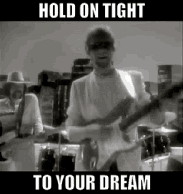 Elo Hold On Tight GIF - Elo HoldOnTight ElectricLightOrchestra GIFs