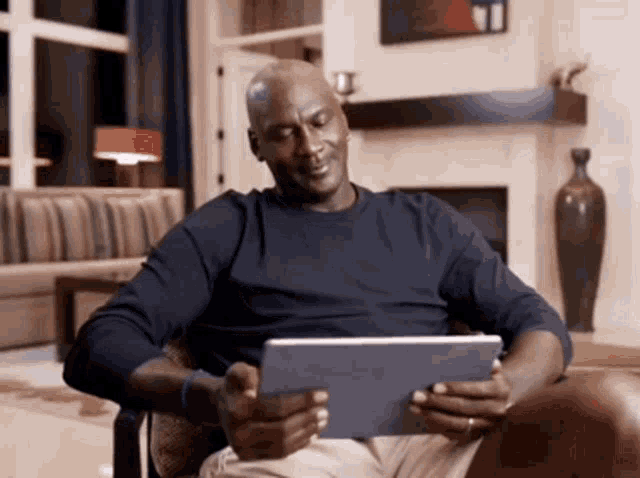 Dying Laughing GIF - Dying Laughing MichaelJordan - Descubre & Comparte GIFs