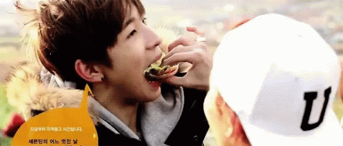 Hasil gambar untuk seventeen eating