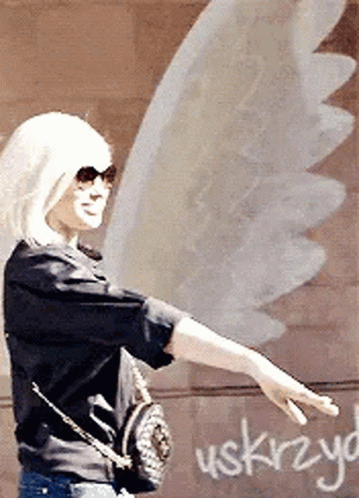 tenor.gif?itemid=17489275