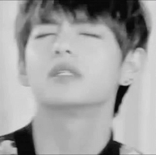 pic Kim Taehyung Gif Icons kim taehyung bts v gif kimtaehyung btsv bts discover share gifs