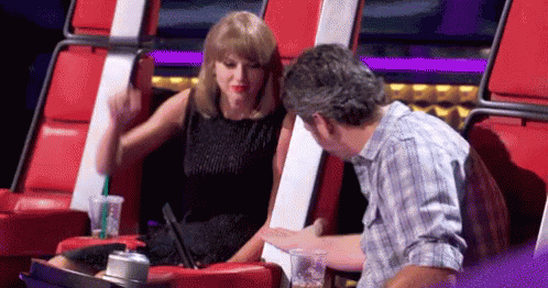 Blake Shelton Says Taylor Swift is 'Super Smart' as a Coach on 'The Voice' 1 Blake Shelton, Taylor Swift, Shelton, Swift, The Voice