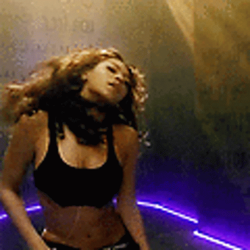 Dans Dancing GIF - Dans Dancing Beyonce - Discover & Share GIFs