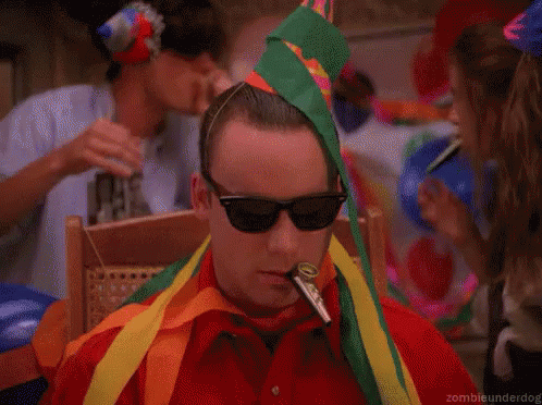 Birthday Party GIF - BirthdayParty - Discover & Share GIFs