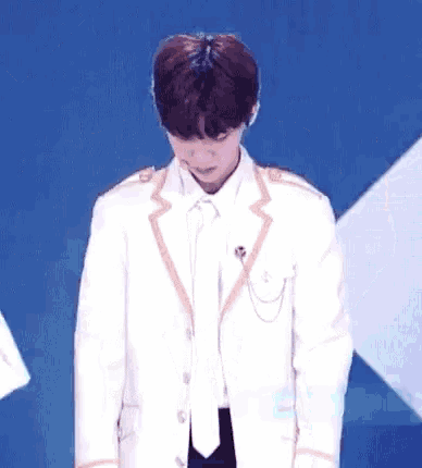 kim dongyun kdy gif kimdongyun kdy producex101 descubre comparte gifs kim dongyun kdy gif kimdongyun kdy producex101 descubre comparte gifs
