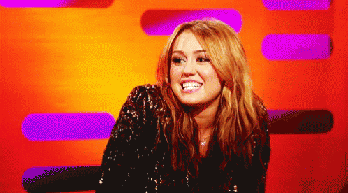 20 Creepy Things Men Really Need To Stop Doing Before It Gets Too Far Miley Cyrus Grimace GIF - MileyCyrus Confused Unsure GIFs
