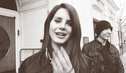 Lana Del Rey Flying GIF - LanaDelRey Flying Kiss - Discover & Share GIFs
