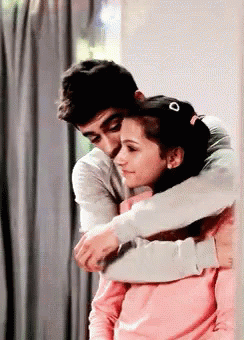 Brother And Sister Gifs Tenor
