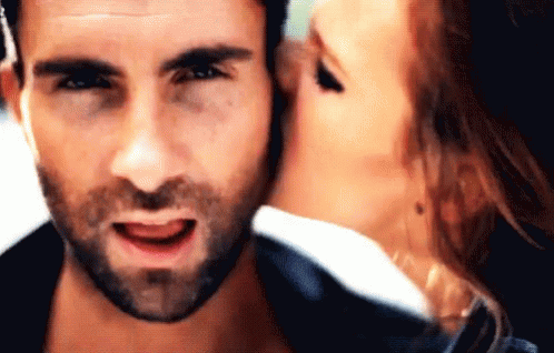 Hot Adam Levine GIF - Hot AdamLevine Maroon5 GIFs