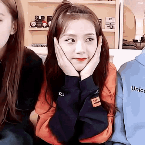 jisoo blackpink gif jisoo