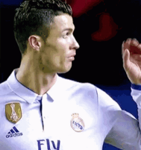 Cristiano Ronaldo Footballer GIF - CristianoRonaldo ...