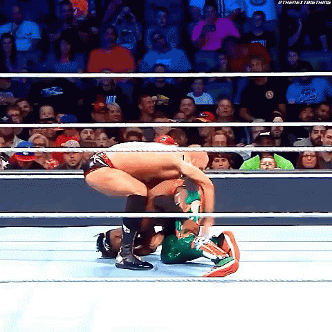 WWE Smackdown 208 desde Monterrey, México Tenor