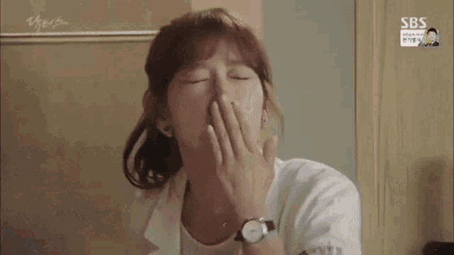 Doctor Crush Blow Kiss GIF - DoctorCrush BlowKiss Cute - Discover & Share  GIFs