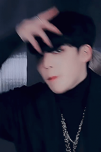 https://media1.tenor.com/images/7cd06c9ef1675439719e2e39d6b33822/tenor.gif?itemid=15520263