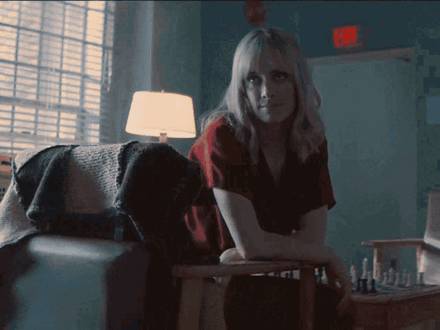 Batwoman Alice GIF - Batwoman Alice RachelSkarsten - Discover & Share GIFs
