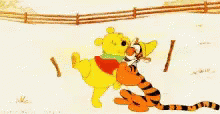 GIF de Winnie The Pooh Tigger - GIF de WinnieThePooh Tigger Hug