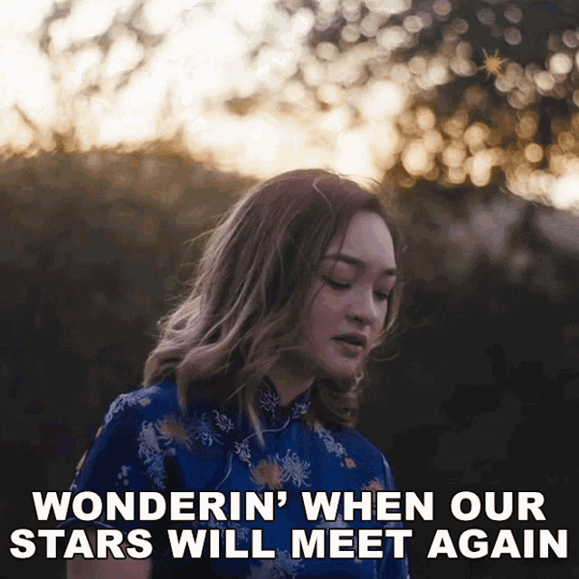 Wonderin When Our Stars Will Meet Again Mxmtoon GIF - WonderinWhenOurStarsWillMeetAgain Mxmtoon BonIver GIFs