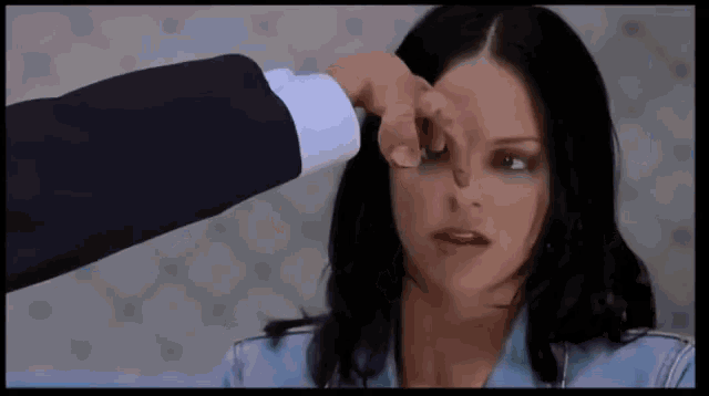 Scary Movie Little Hand Gif : These Horror Movie Moments Made Us Jump ...