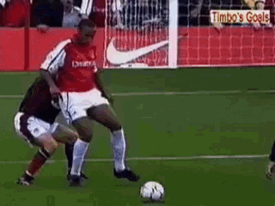 Thierry Henry GIF - ThierryHenry Titi Footballer - Discover & Share GIFs