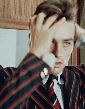 tenor.gif