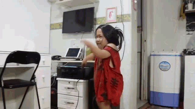 tenor.gif?itemid=16252489