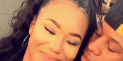 Happy Couple GIF - Happy Couple Kiss - Discover & Share GIFs