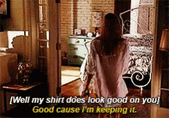 Anna Faris Shirt Looks Good GIF - AnnaFaris ShirtLooksGood ImKeepingIt GIFs