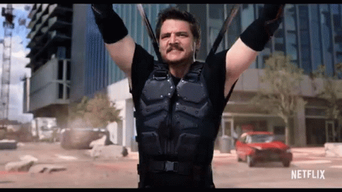 Pedro Pascal: super papà single e dove trovarli 4 We Can Be Heroes Pedro Pascal GIF - WeCanBeHeroes PedroPascal - Discover & Share GIFs